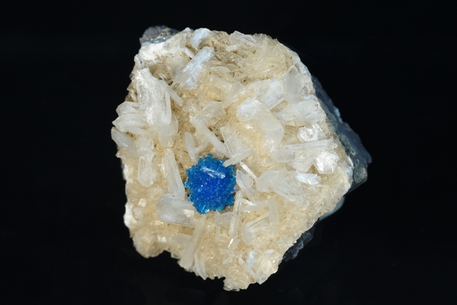 acam-koninklijke-academie-voor-mineralogie-collectie-mineralen-085-204-cavansiet
